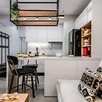 The Big Little One. Stylish & Convenient Apartment
